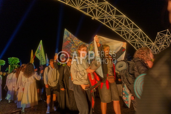 XXX Spotkanie Mlodziezy Lednica 2000 na Polach Lednickich